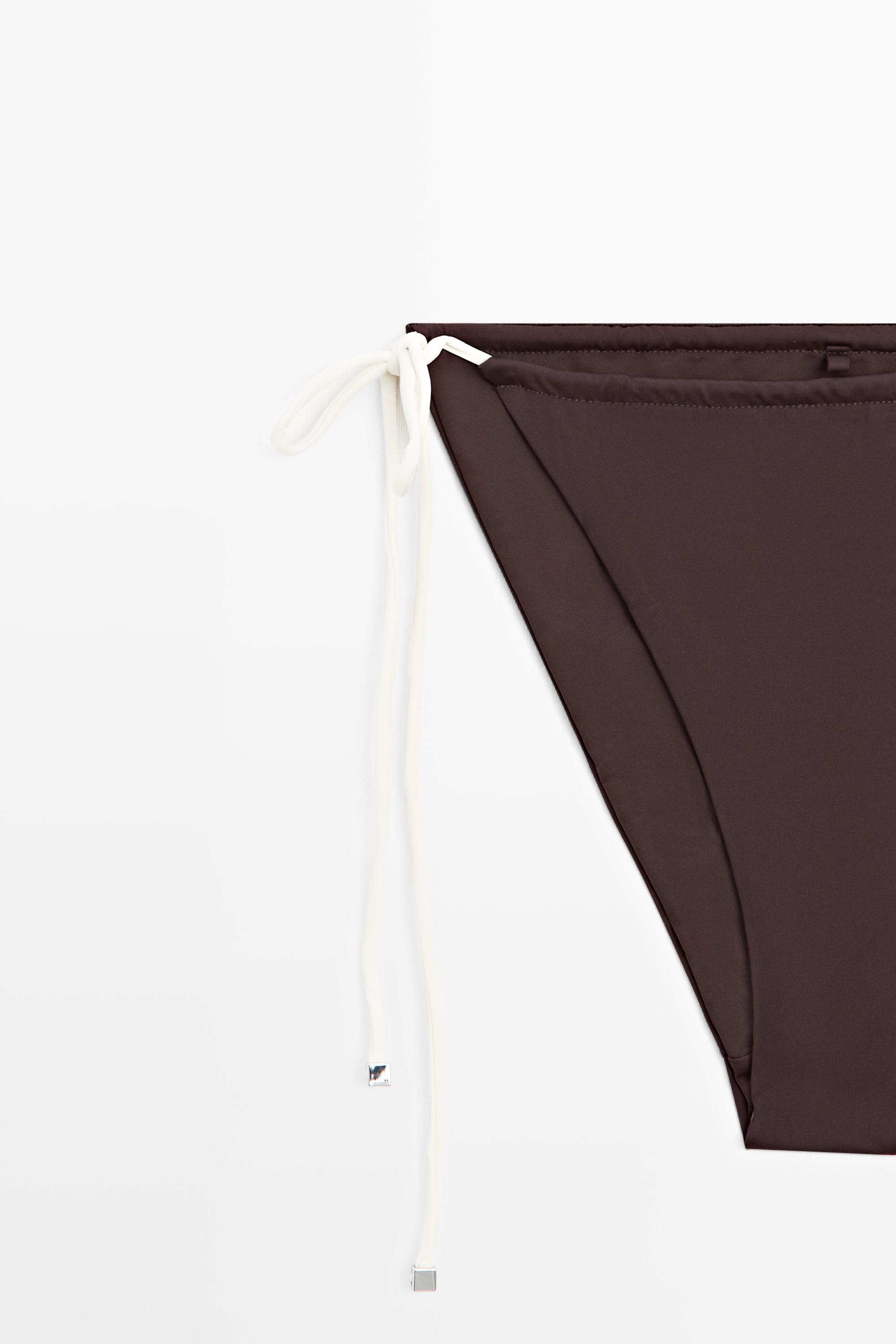 Bas de bikini à lien contrastant